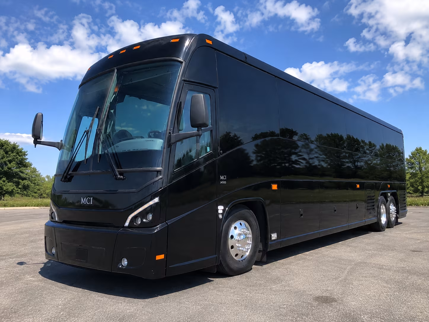 charter buses for aquarium and marine science field trips near torrance