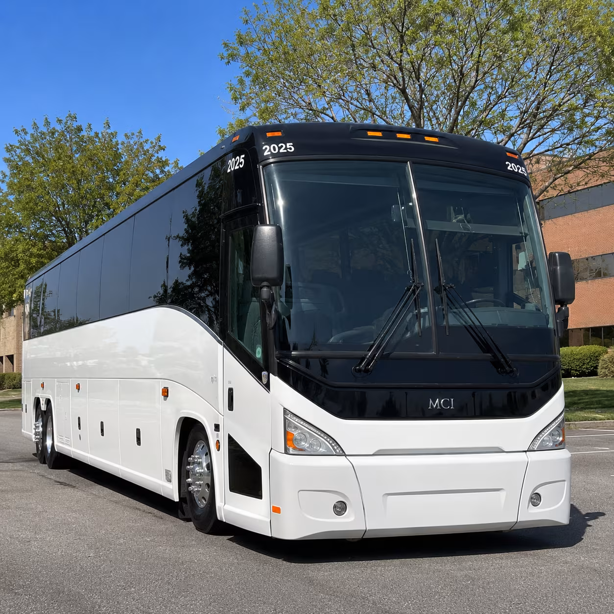 charter buses to the kia forum from torrance and the south bay
