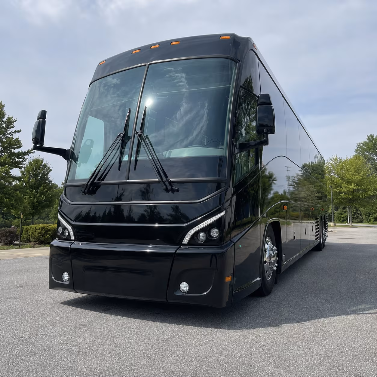 employee shuttle buses for torrance healthcare workers