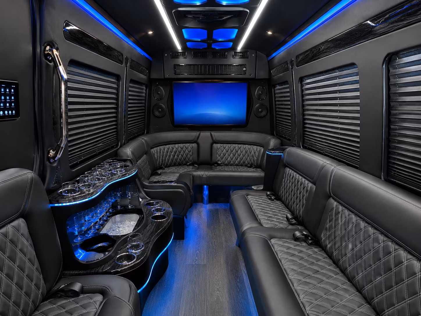 hotel to venue shuttle buses for corporate events and conferences